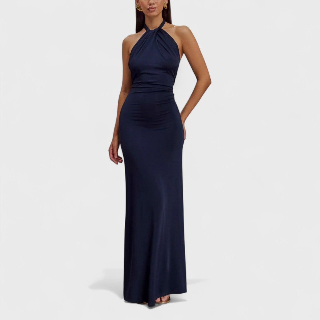 Klara – Curvy selyemruha halter nyakkivágással